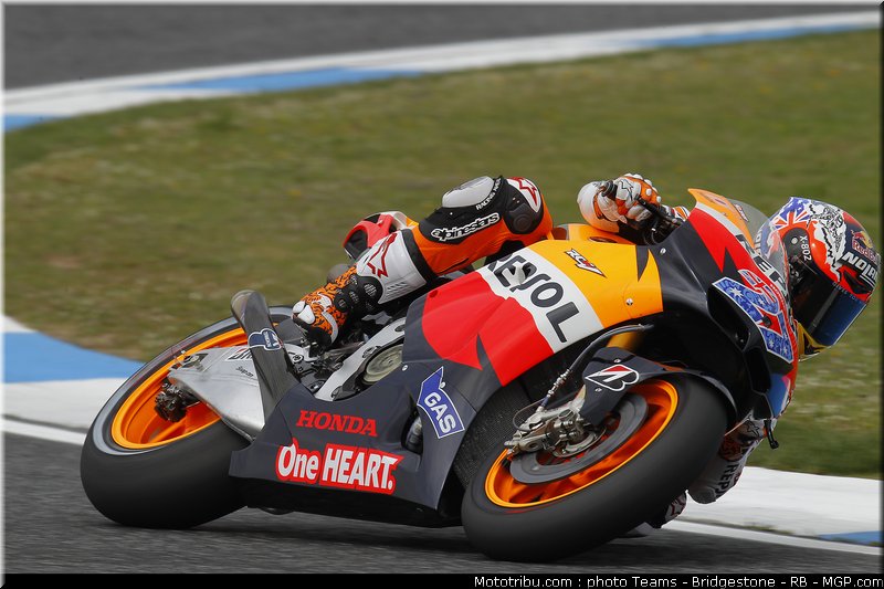 motogp_stoner_04_portugal_2011_estoril