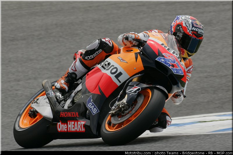 motogp_stoner_09_portugal_2011_estoril