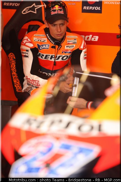 motogp_stoner_16_portugal_2011_estoril