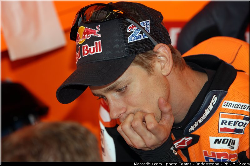 motogp_stoner_19_portugal_2011_estoril