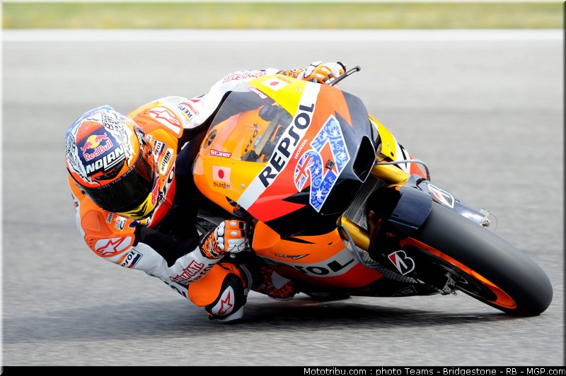 motogp_stoner_27_portugal_2011_estoril
