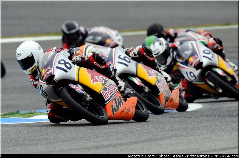 red_bull_rookie_cup_007_portugal_2011_estoril