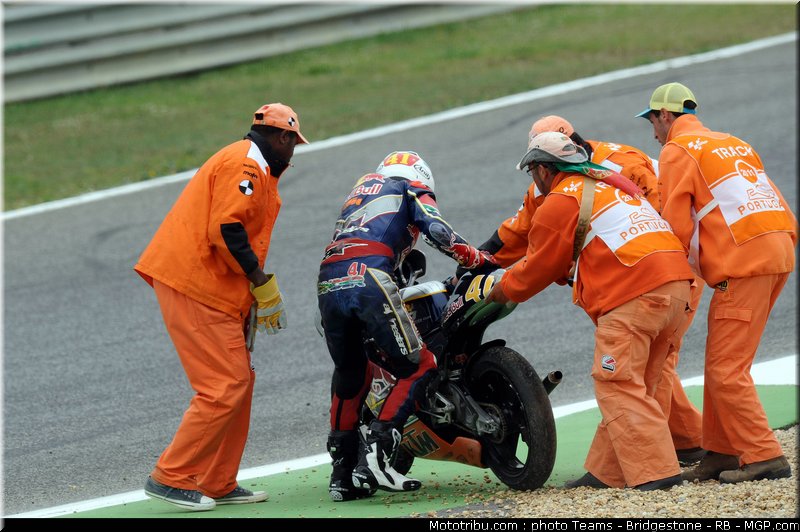 red_bull_rookie_cup_binder_2_portugal_2011_estoril