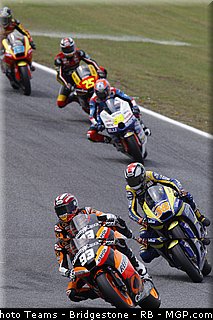 moto2_002_portugal_2011_estoril.jpg