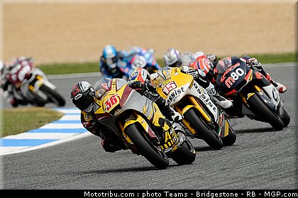 moto2_037_portugal_2011_estoril.jpg