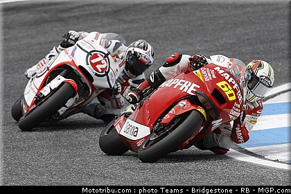 moto2_044_portugal_2011_estoril.jpg