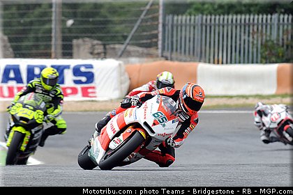 moto2_047_portugal_2011_estoril.jpg