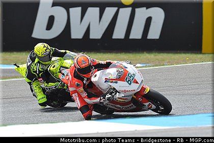 moto2_056_portugal_2011_estoril.jpg