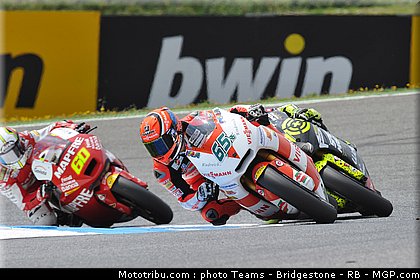 moto2_057_portugal_2011_estoril.jpg