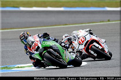 moto2_062_portugal_2011_estoril.jpg