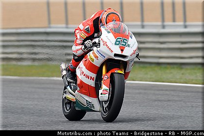 moto2_bradl_11_portugal_2011_estoril.jpg