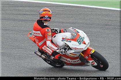 moto2_bradl_12_portugal_2011_estoril.jpg