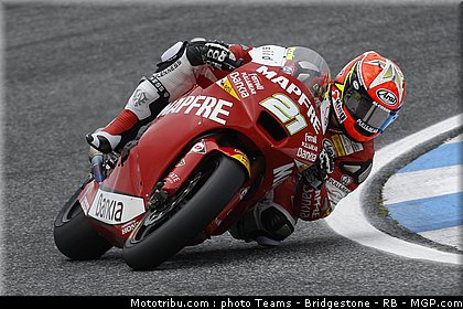 moto2_fores_8_portugal_2011_estoril.jpg