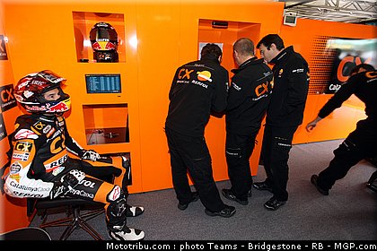 moto2_marquez_28_portugal_2011_estoril.jpg