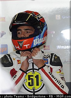 moto2_pirro_02_portugal_2011_estoril.jpg