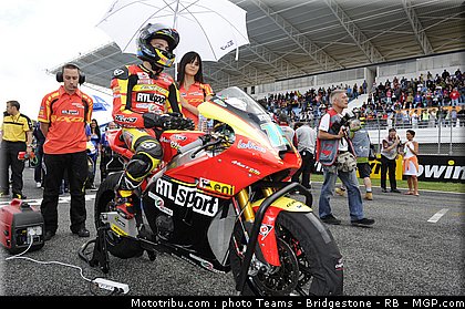 moto2_simeon_13_portugal_2011_estoril.jpg