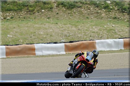 moto2_simeon_14_portugal_2011_estoril.jpg