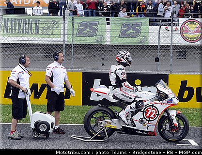 moto2_takahashi_27_portugal_2011_estoril.jpg