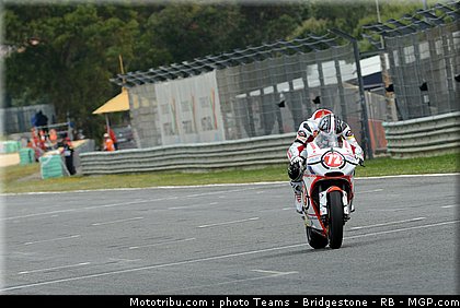 moto2_takahashi_28_portugal_2011_estoril.jpg