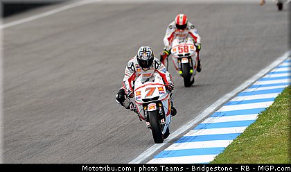 motogp_aoyama_15_portugal_2011_estoril.jpg