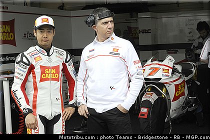 motogp_aoyama_19_portugal_2011_estoril.jpg