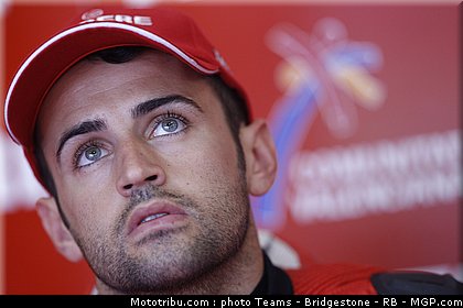 motogp_barbera_03_portugal_2011_estoril.jpg