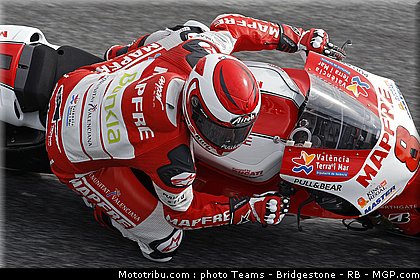 motogp_barbera_09_portugal_2011_estoril.jpg