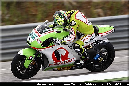motogp_capirossi_03_portugal_2011_estoril.jpg