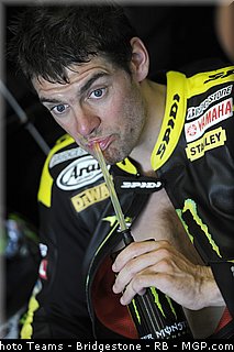 motogp_crutchlow_06_portugal_2011_estoril.jpg