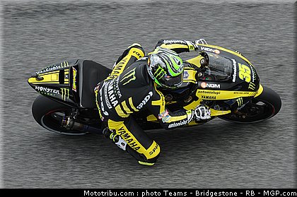motogp_crutchlow_09_portugal_2011_estoril.jpg