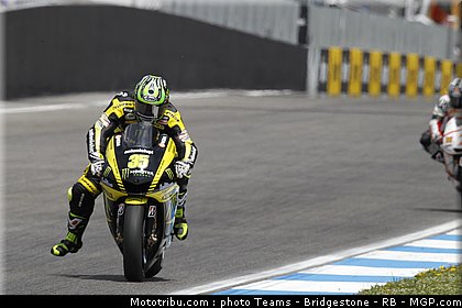 motogp_crutchlow_14_portugal_2011_estoril.jpg
