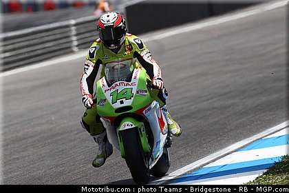 motogp_depuniet_03_portugal_2011_estoril.jpg
