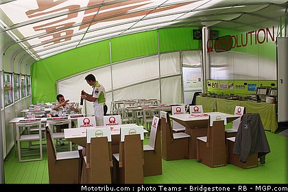 motogp_depuniet_06_portugal_2011_estoril.jpg