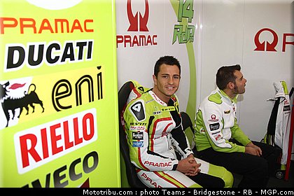 motogp_depuniet_07_portugal_2011_estoril.jpg