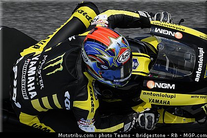 motogp_edwards_21_portugal_2011_estoril.jpg