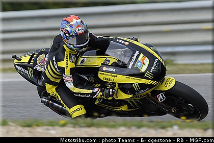motogp_edwards_22_portugal_2011_estoril.jpg