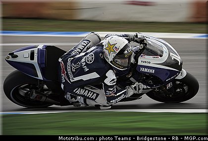 motogp_lorenzo_27_portugal_2011_estoril.jpg