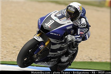 motogp_lorenzo_28_portugal_2011_estoril.jpg