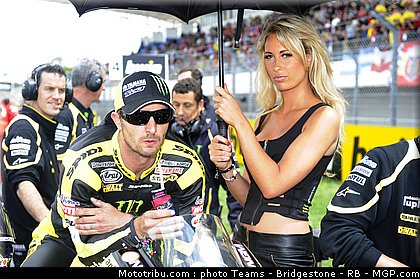 motogp_pitbabe_23_portugal_2011_estoril.jpg