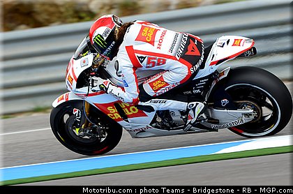motogp_simoncelli_03_portugal_2011_estoril.jpg