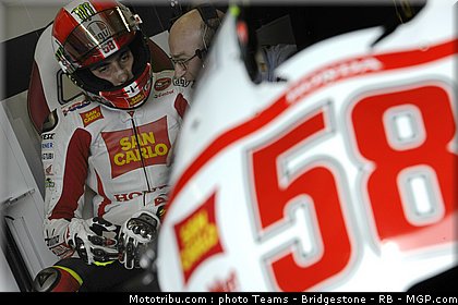 motogp_simoncelli_08_portugal_2011_estoril.jpg