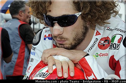 motogp_simoncelli_34_portugal_2011_estoril.jpg