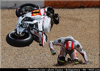 motogp_simoncelli_39_portugal_2011_estoril.jpg