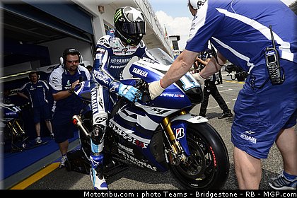 motogp_spies_02_portugal_2011_estoril.jpg