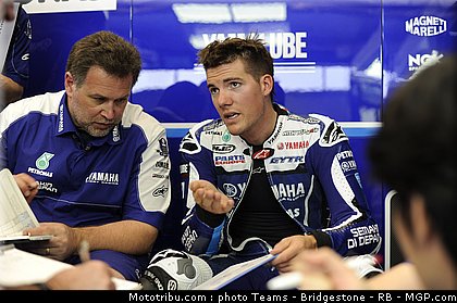 motogp_spies_04_portugal_2011_estoril.jpg
