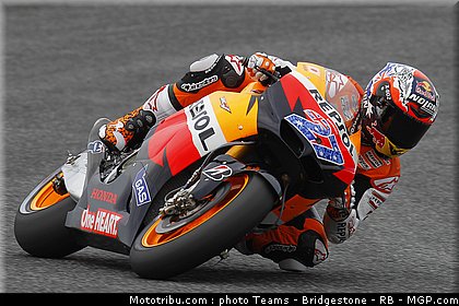 motogp_stoner_02_portugal_2011_estoril.jpg