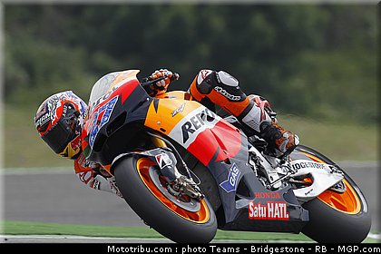 motogp_stoner_08_portugal_2011_estoril.jpg