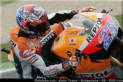 motogp_stoner_11_portugal_2011_estoril.jpg