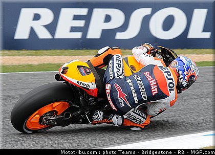 motogp_stoner_35_portugal_2011_estoril.jpg
