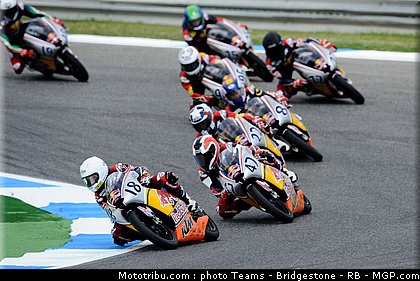 red_bull_rookie_cup_014_portugal_2011_estoril.jpg
